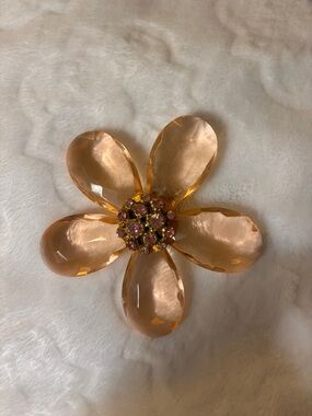Vintage Laila Rowe lucite statement Flower Brooch -